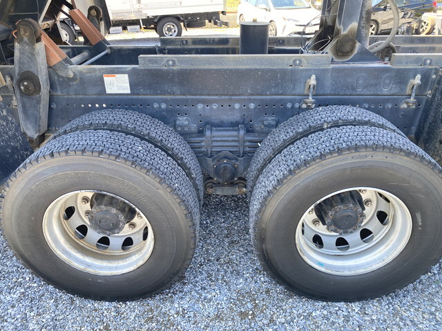 日野プロフィアダンプ大型（10t）[写真12]