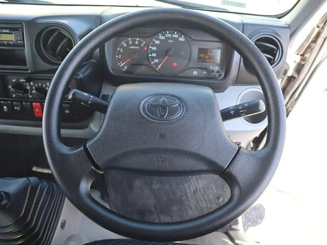 トヨタダイナ平ボディ小型（2t・3t）[写真28]