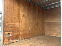 いすゞエルフアルミバン小型（2t・3t）[写真16]