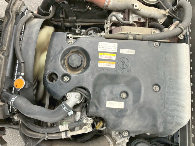 いすゞエルフアルミバン小型（2t・3t）[写真30]