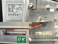 いすゞエルフアルミバン小型（2t・3t）[写真36]