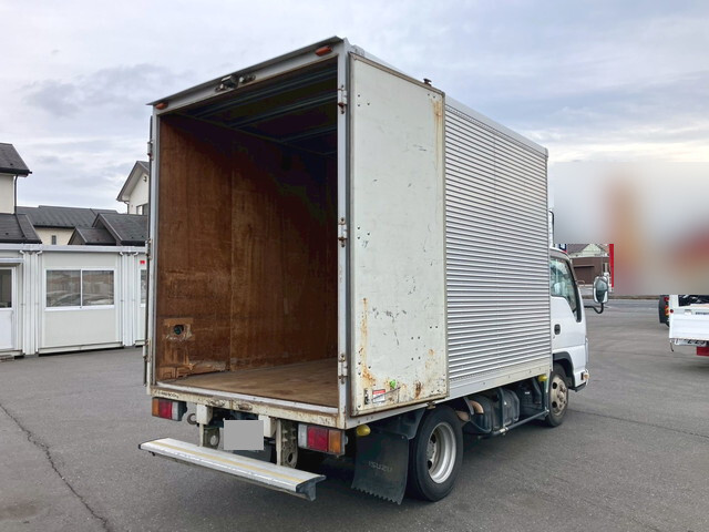 いすゞエルフアルミバン小型（2t・3t）[写真09]