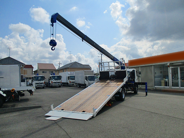 日野レンジャーセーフティクレーン4段増トン（6t・8t）[写真02]