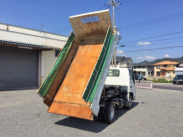 日産アトラスダンプ小型（2t・3t）[写真02]