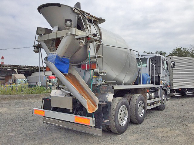 いすゞギガミキサー車（コンクリートミキサー）大型（10t）[写真02]