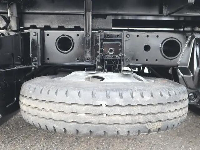 三菱ふそうキャンターダンプ小型（2t・3t）[写真17]