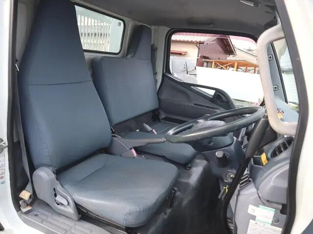 三菱ふそうキャンターダンプ小型（2t・3t）[写真28]