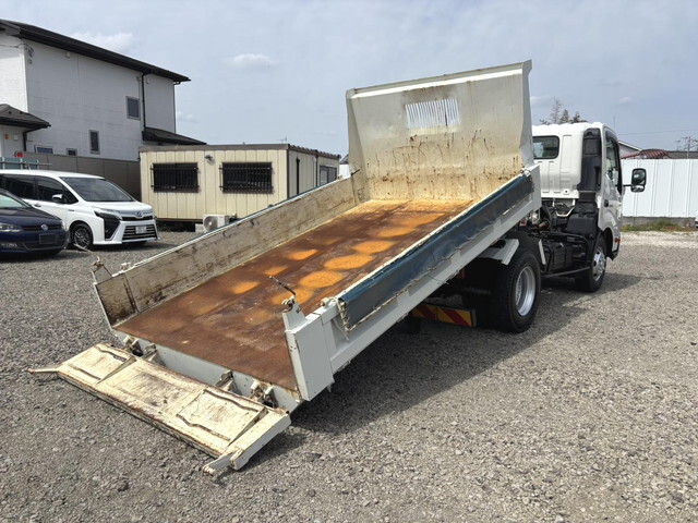 日野デュトロローダーダンプ小型（2t・3t）[写真04]