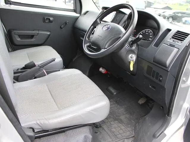 トヨタライトエース幌車小型（2t・3t）[写真28]
