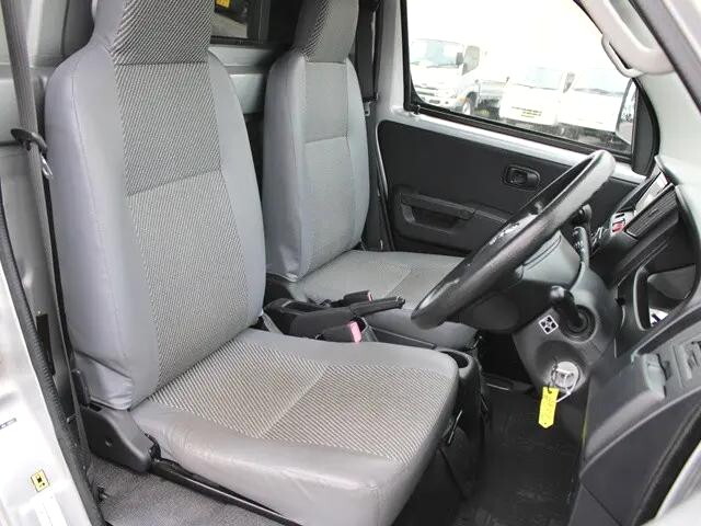 トヨタライトエース幌車小型（2t・3t）[写真29]