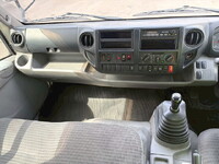 日野デュトロアルミバン小型（2t・3t）[写真40]