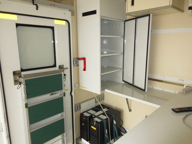 いすゞエルフパネルバン小型（2t・3t）[写真13]