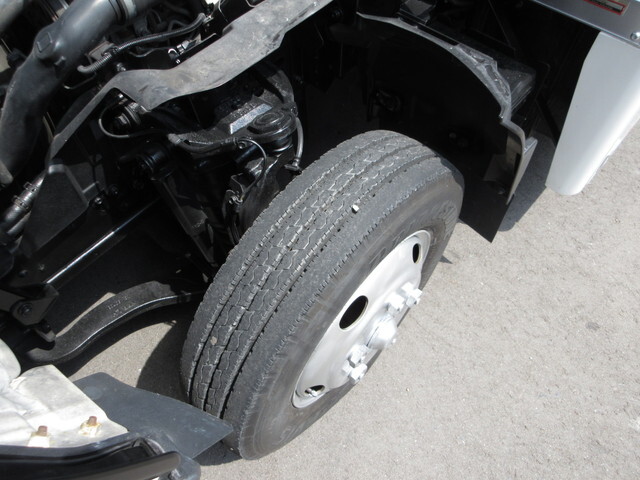 いすゞエルフパネルバン小型（2t・3t）[写真31]