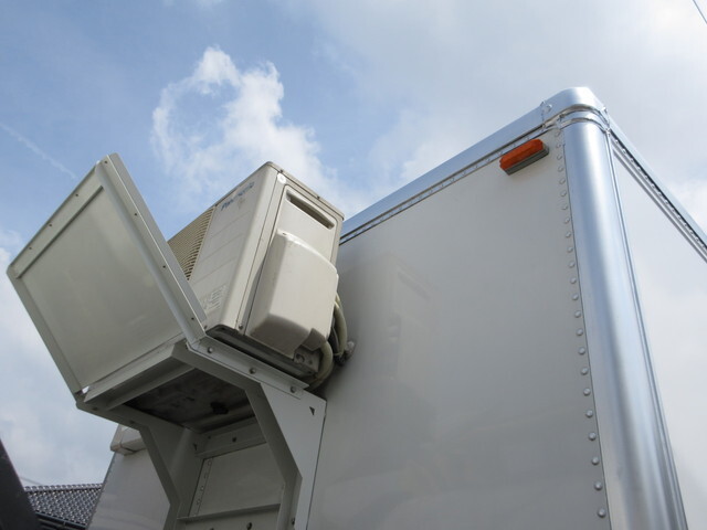 いすゞエルフパネルバン小型（2t・3t）[写真33]