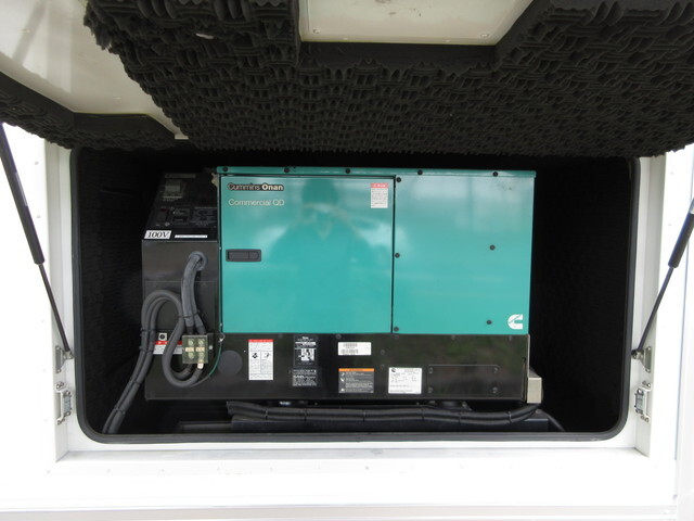 いすゞエルフパネルバン小型（2t・3t）[写真34]