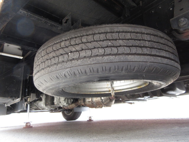 いすゞエルフパネルバン小型（2t・3t）[写真37]