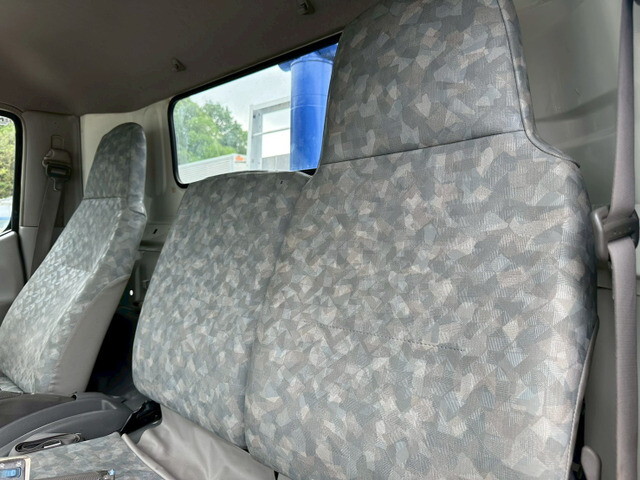 日野デュトロクレーン4段小型（2t・3t）[写真18]