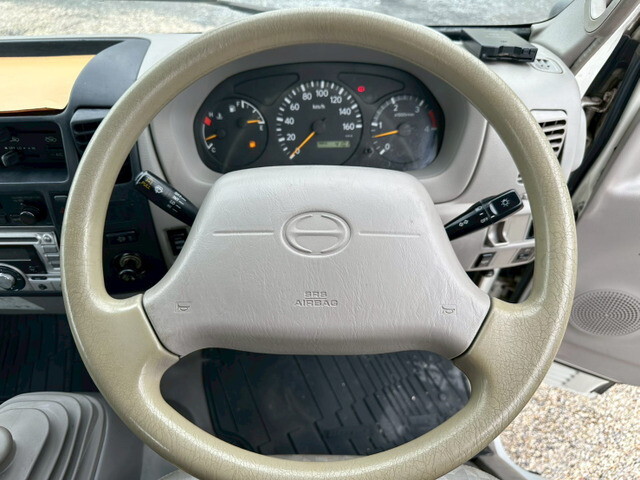 日野デュトロクレーン4段小型（2t・3t）[写真22]