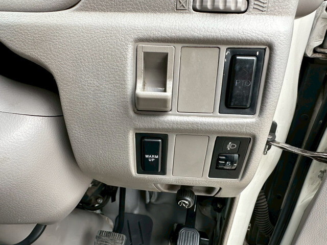 日野デュトロクレーン4段小型（2t・3t）[写真27]