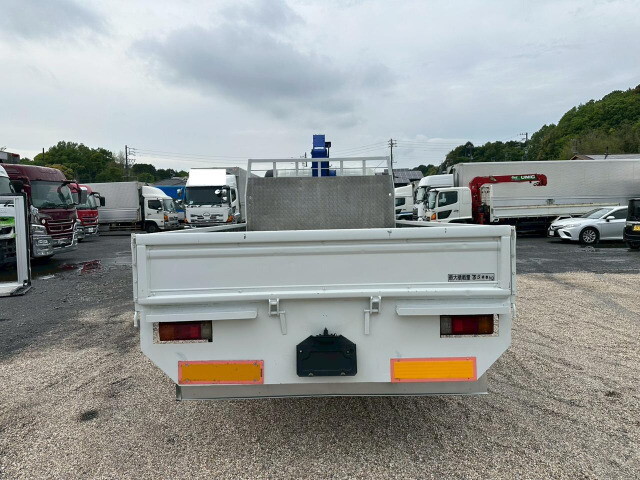 日野デュトロクレーン4段小型（2t・3t）[写真04]