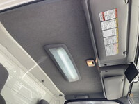 いすゞエルフアルミバン小型（2t・3t）[写真25]