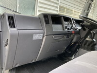 いすゞエルフアルミバン小型（2t・3t）[写真26]