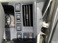 いすゞエルフアルミバン小型（2t・3t）[写真34]