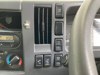 いすゞエルフアルミバン小型（2t・3t）[写真35]