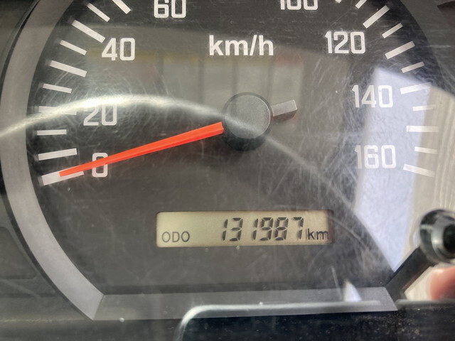 いすゞエルフアルミバン小型（2t・3t）[写真40]