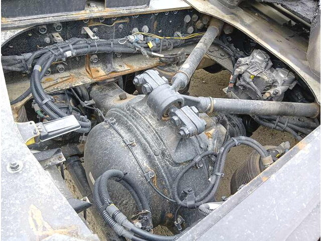 三菱ふそうスーパーグレートトレーラーヘッド（トラクターヘッド）大型（10t）[写真08]