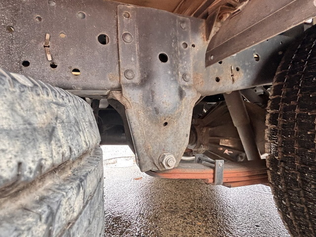 いすゞエルフダブルキャブ（Wキャブ）小型（2t・3t）[写真16]