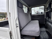 いすゞエルフダブルキャブ（Wキャブ）小型（2t・3t）[写真20]