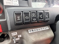 いすゞエルフダブルキャブ（Wキャブ）小型（2t・3t）[写真30]