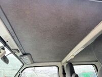 いすゞエルフダブルキャブ（Wキャブ）小型（2t・3t）[写真34]