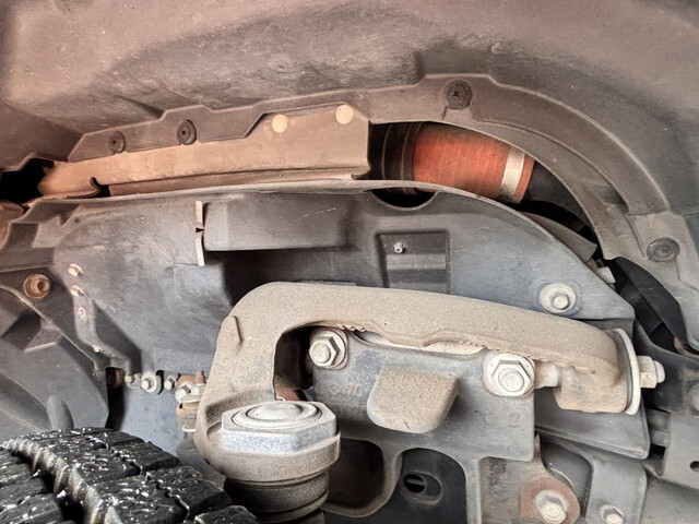 いすゞエルフダブルキャブ（Wキャブ）小型（2t・3t）[写真37]