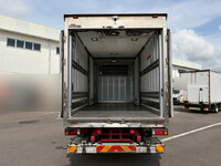 いすゞエルフ冷凍車（冷蔵車）小型（2t・3t）[写真12]