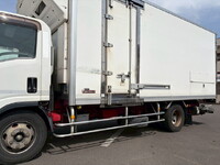 いすゞエルフ冷凍車（冷蔵車）小型（2t・3t）[写真13]