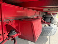 いすゞエルフ冷凍車（冷蔵車）小型（2t・3t）[写真15]