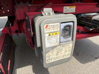 いすゞエルフ冷凍車（冷蔵車）小型（2t・3t）[写真21]