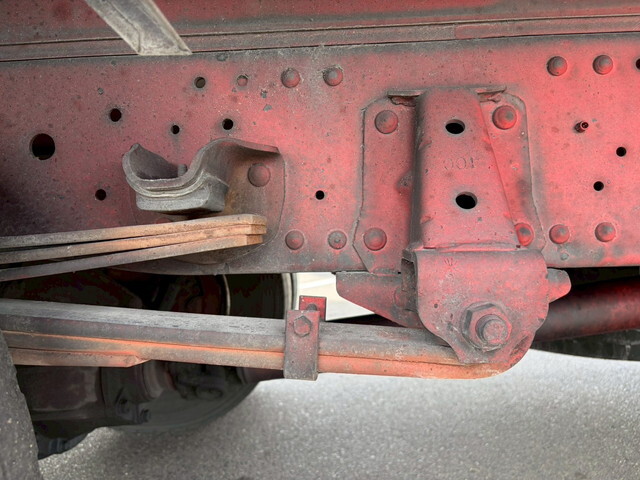 いすゞエルフ冷凍車（冷蔵車）小型（2t・3t）[写真24]