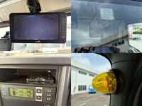 いすゞエルフ冷凍車（冷蔵車）小型（2t・3t）[写真34]