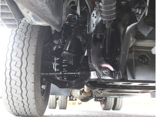 いすゞエルフ平ボディ小型（2t・3t）[写真20]