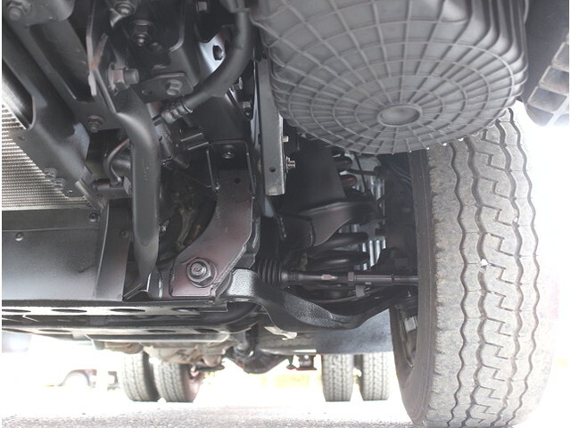 いすゞエルフ平ボディ小型（2t・3t）[写真21]