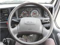 いすゞエルフ平ボディ小型（2t・3t）[写真38]