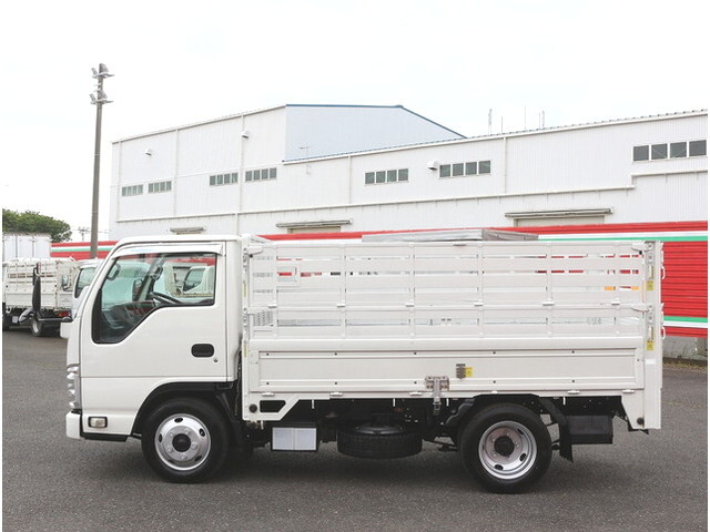 いすゞエルフ平ボディ小型（2t・3t）[写真06]