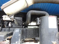 三菱ふそうキャンターバキュームカー小型（2t・3t）[写真05]