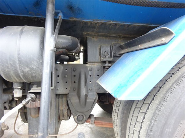 三菱ふそうキャンターバキュームカー小型（2t・3t）[写真05]