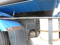 三菱ふそうキャンターバキュームカー小型（2t・3t）[写真07]