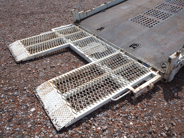 三菱ふそうキャンターセーフティクレーン4段小型（2t・3t）[写真21]