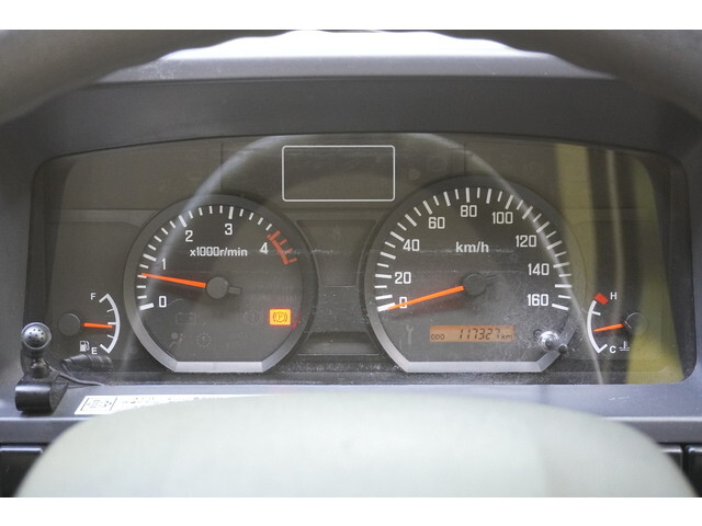 いすゞエルフ平ボディ小型（2t・3t）[写真30]